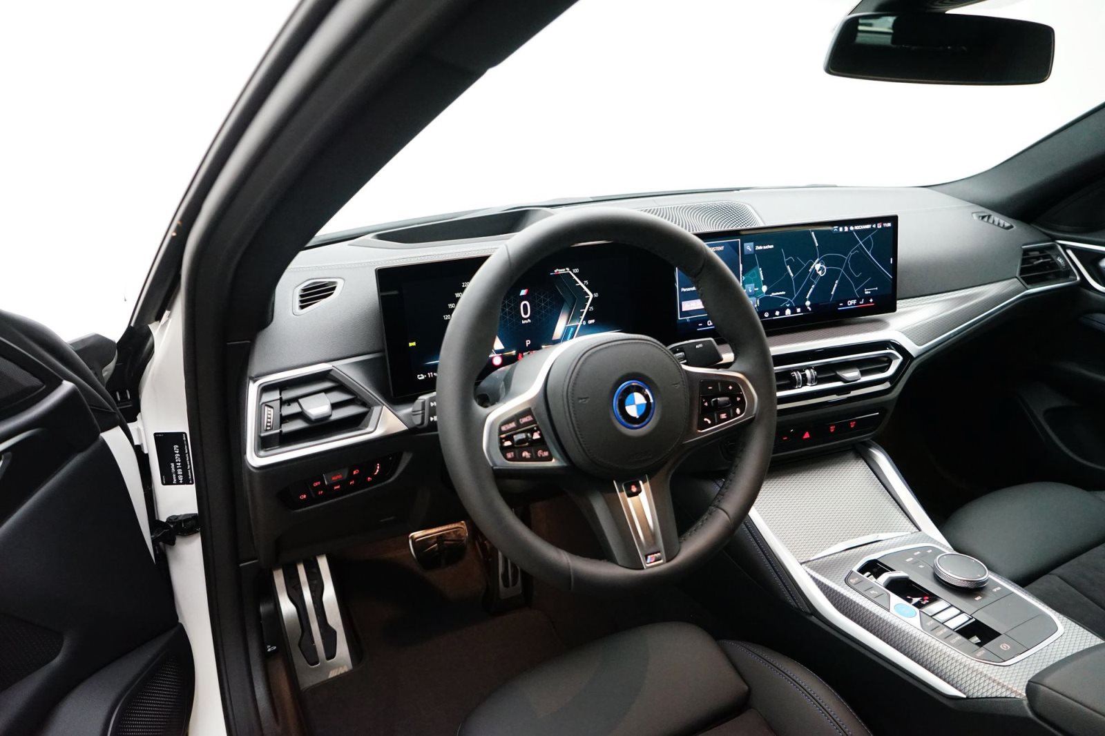 Fahrzeugabbildung BMW i4 eDrive40 Gran Coupé [M Sport, LC Prof., AHK]