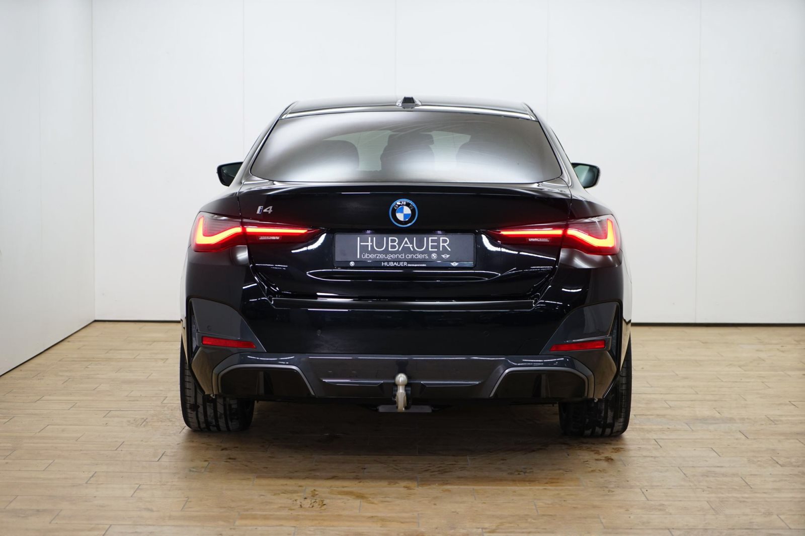 Fahrzeugabbildung BMW i4 eDrive40 Gran Coupé [M Sport, LC Prof., AHK]