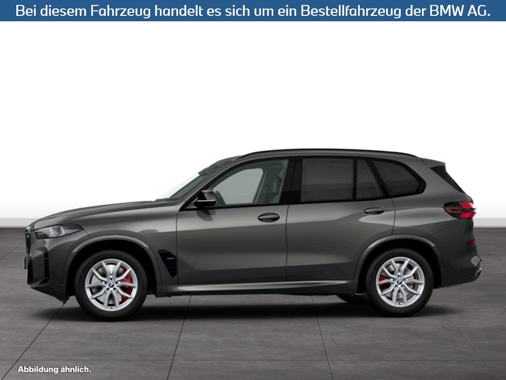 Fahrzeugabbildung BMW X5 M60i xDrive