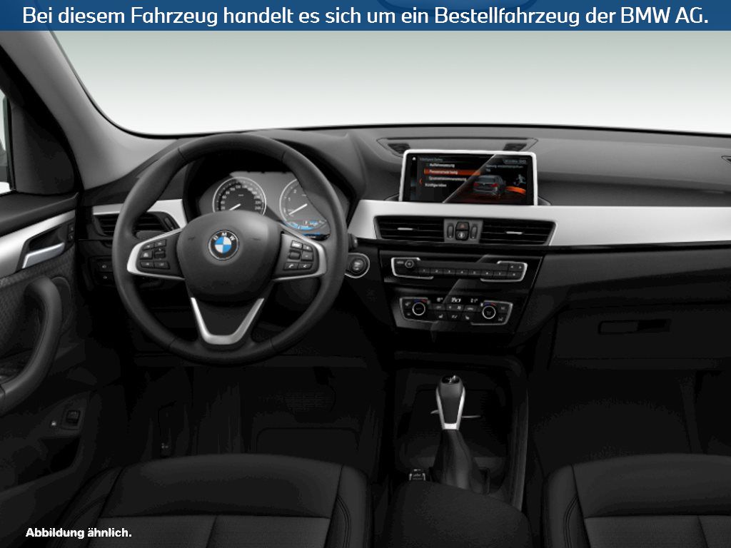 Fahrzeugabbildung BMW X1 xDrive25e