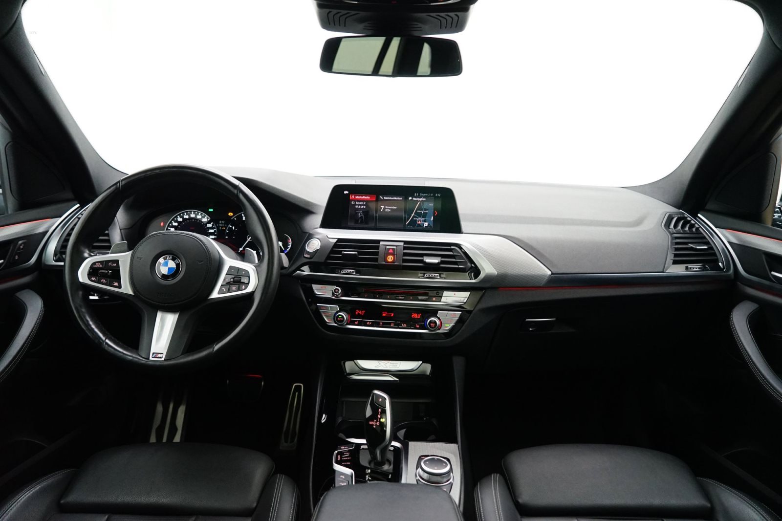 Fahrzeugabbildung BMW X3 xDrive30d [M Sport, Standhz., Head Up, AHK]