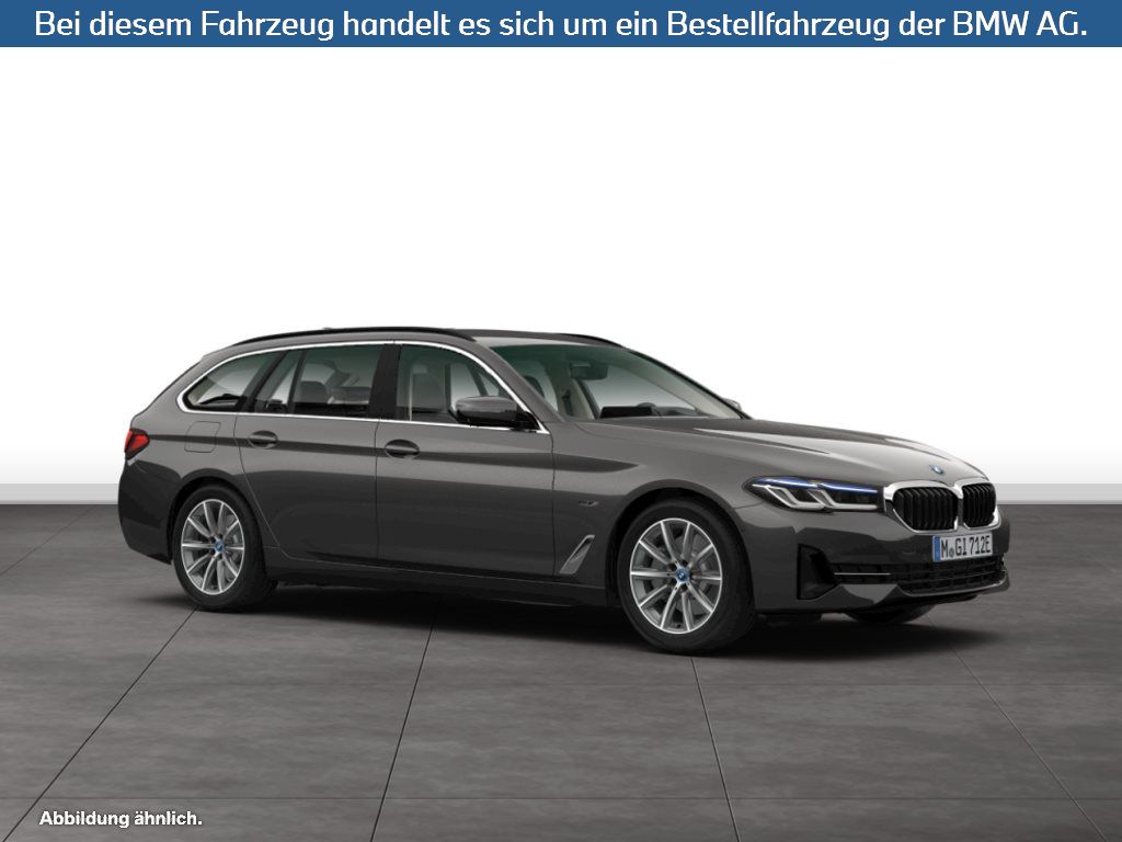 Fahrzeugabbildung BMW 530e Touring