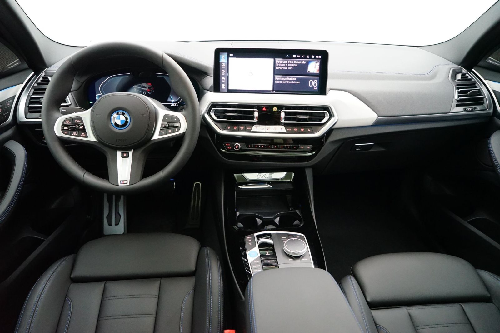 Fahrzeugabbildung BMW iX3 [Impressive, M Sport, LC Prof., Laser, AHK]