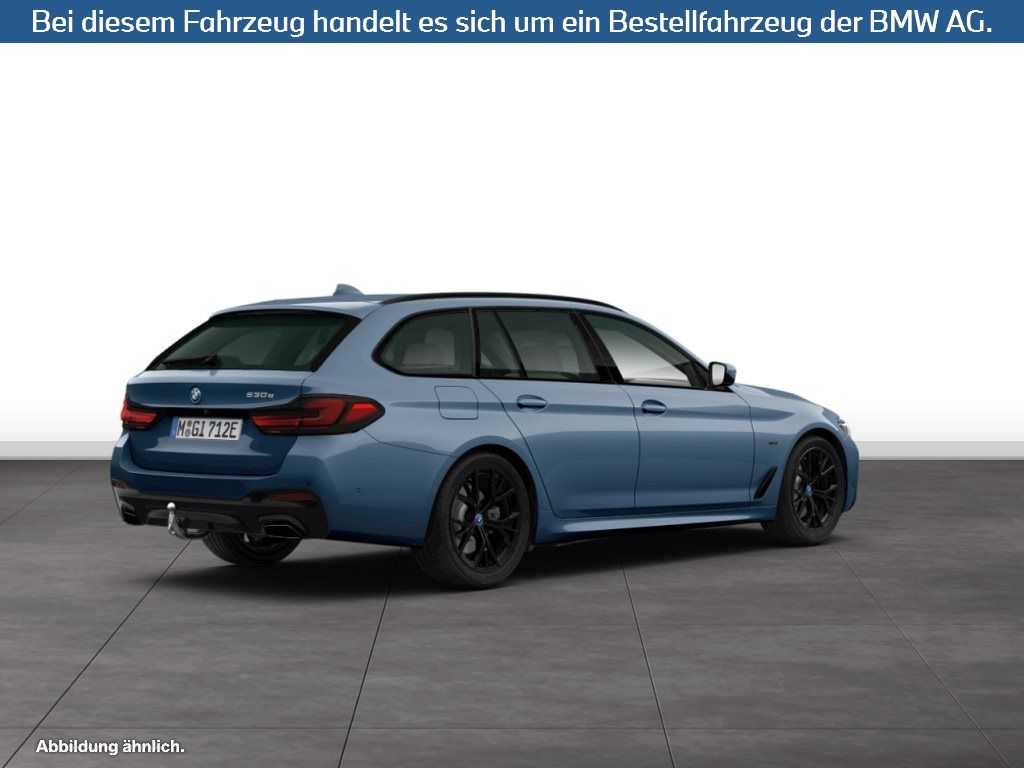 Fahrzeugabbildung BMW 530e Touring