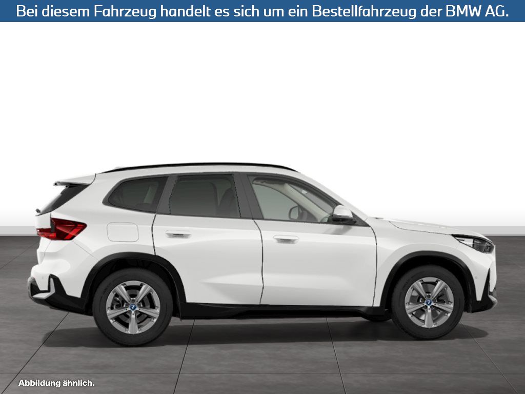 Fahrzeugabbildung BMW X1 xDrive25e