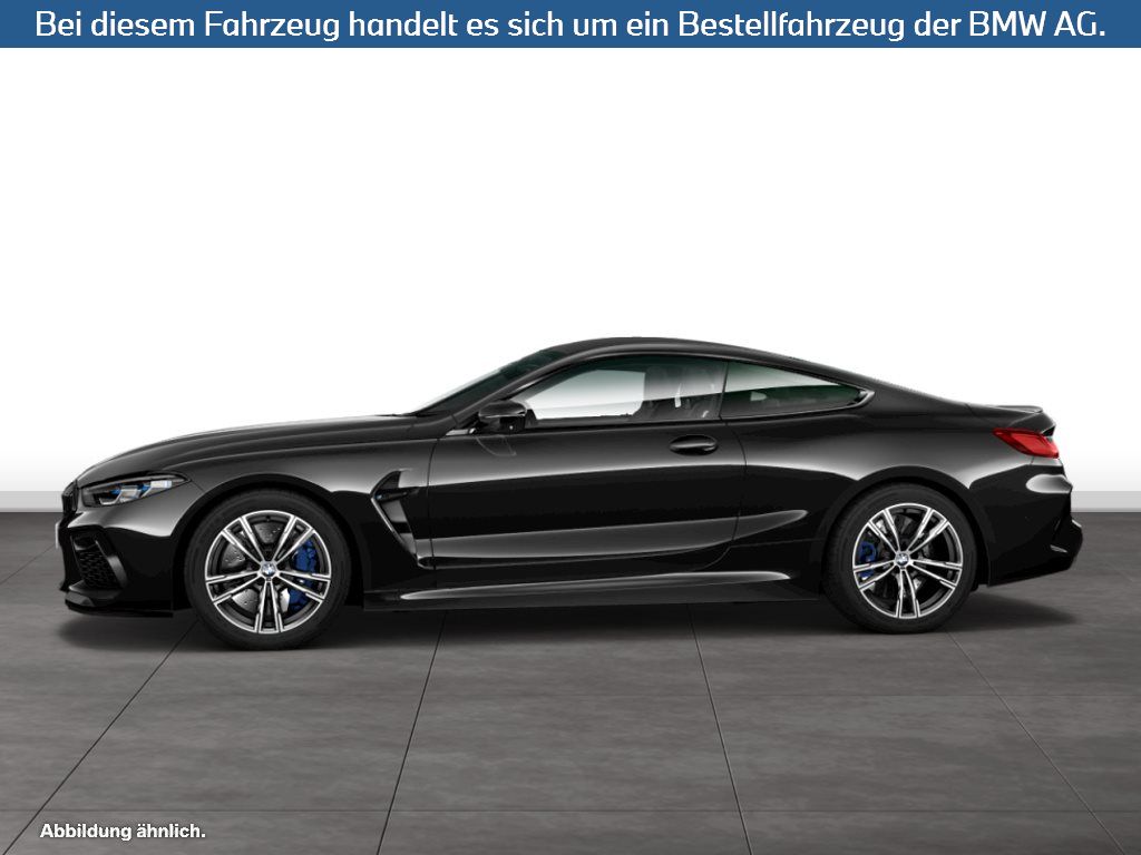 Fahrzeugabbildung BMW M8 Coupé