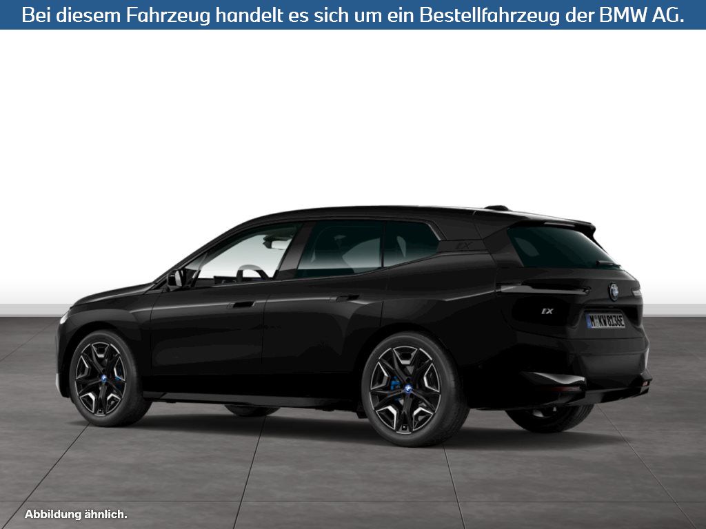 Fahrzeugabbildung BMW iX xDrive40