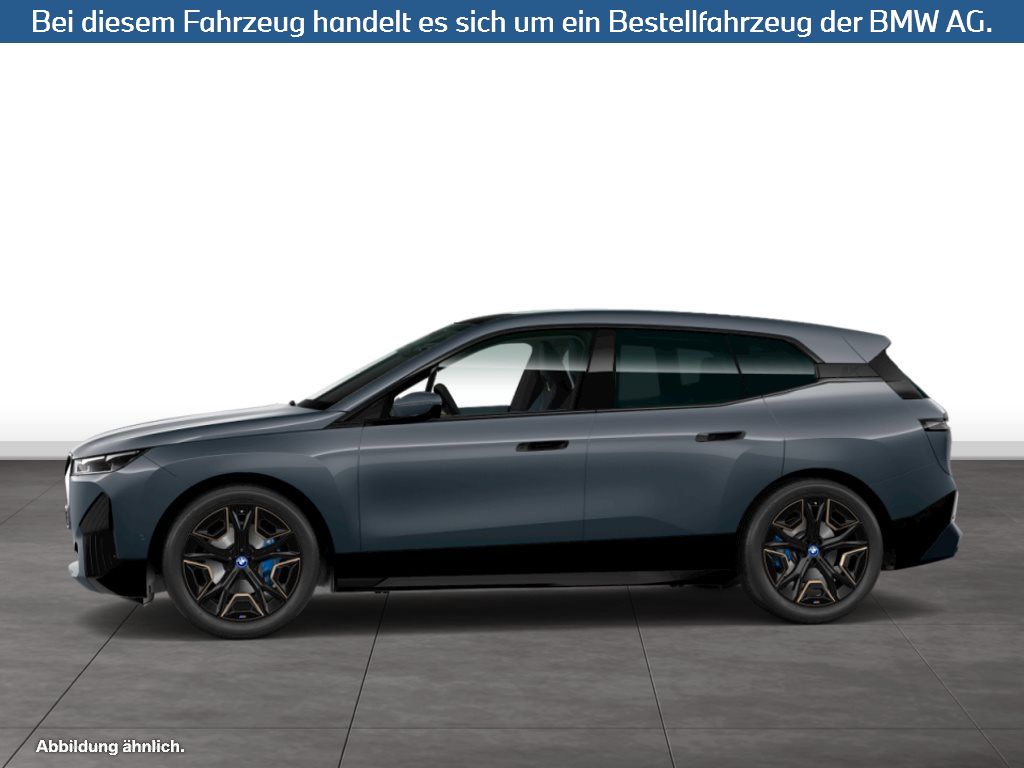 Fahrzeugabbildung BMW iX xDrive40