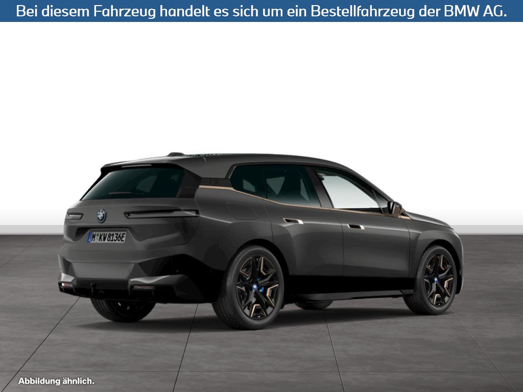 Fahrzeugabbildung BMW iX xDrive40