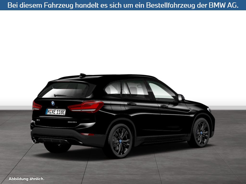 Fahrzeugabbildung BMW X1 xDrive25e