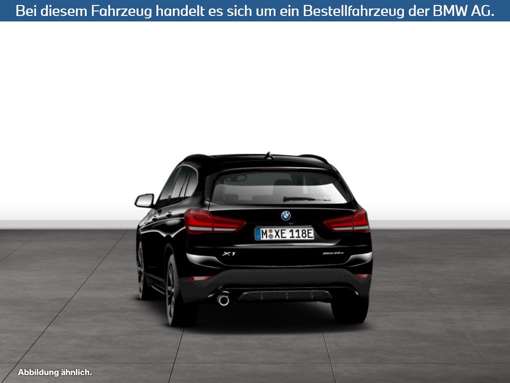 Fahrzeugabbildung BMW X1 xDrive25e