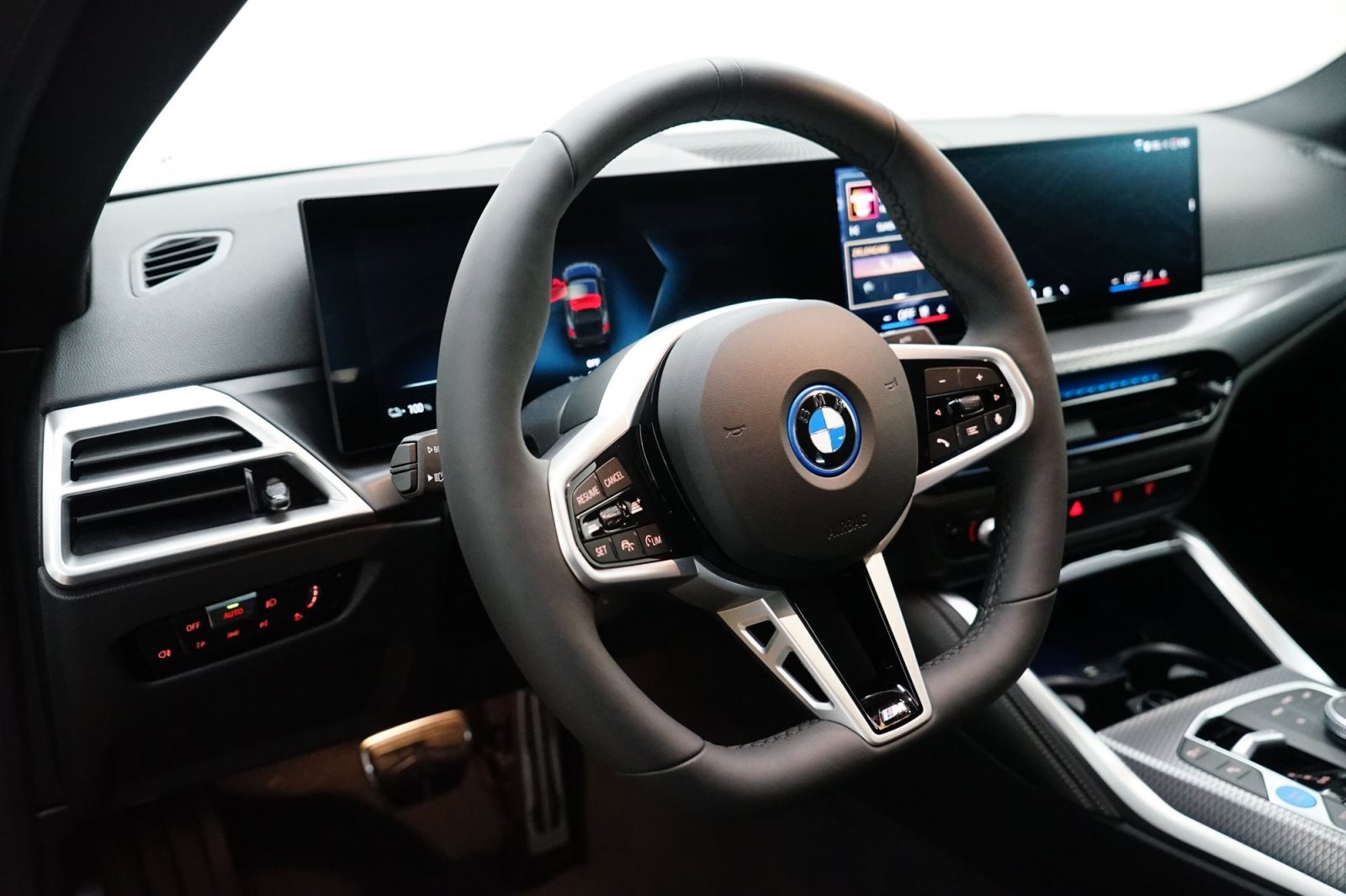 Fahrzeugabbildung BMW i4 eDrive35 [M Sport, Navi, AHK, RFK, 19 LMR]