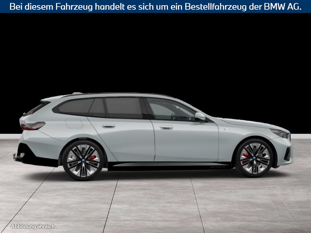 Fahrzeugabbildung BMW i5 eDrive40 Touring