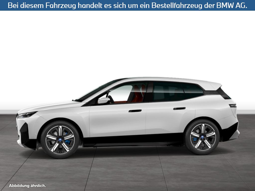 Fahrzeugabbildung BMW iX xDrive50