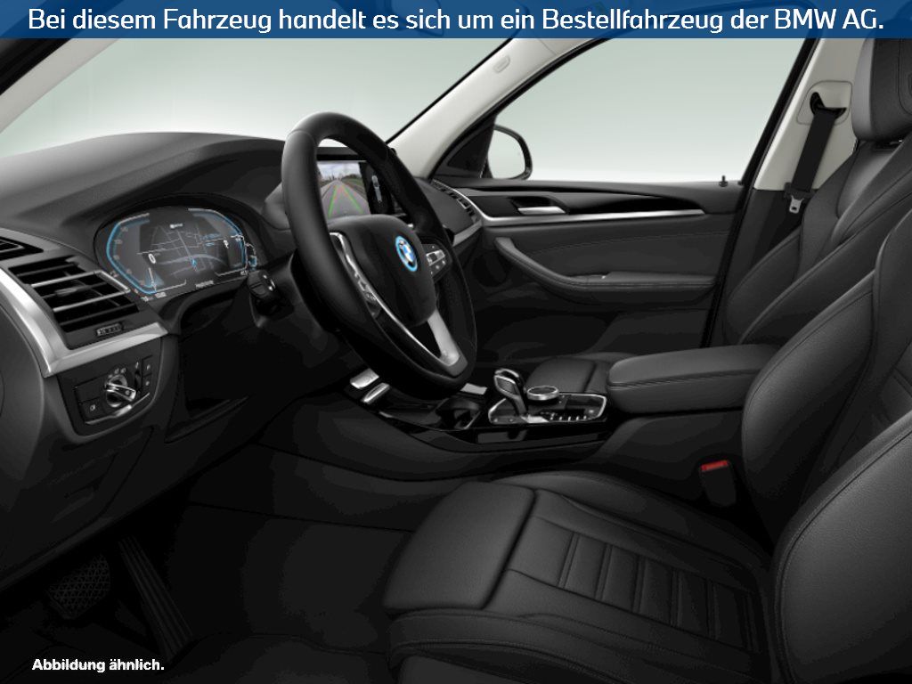 Fahrzeugabbildung BMW X3 xDrive30e