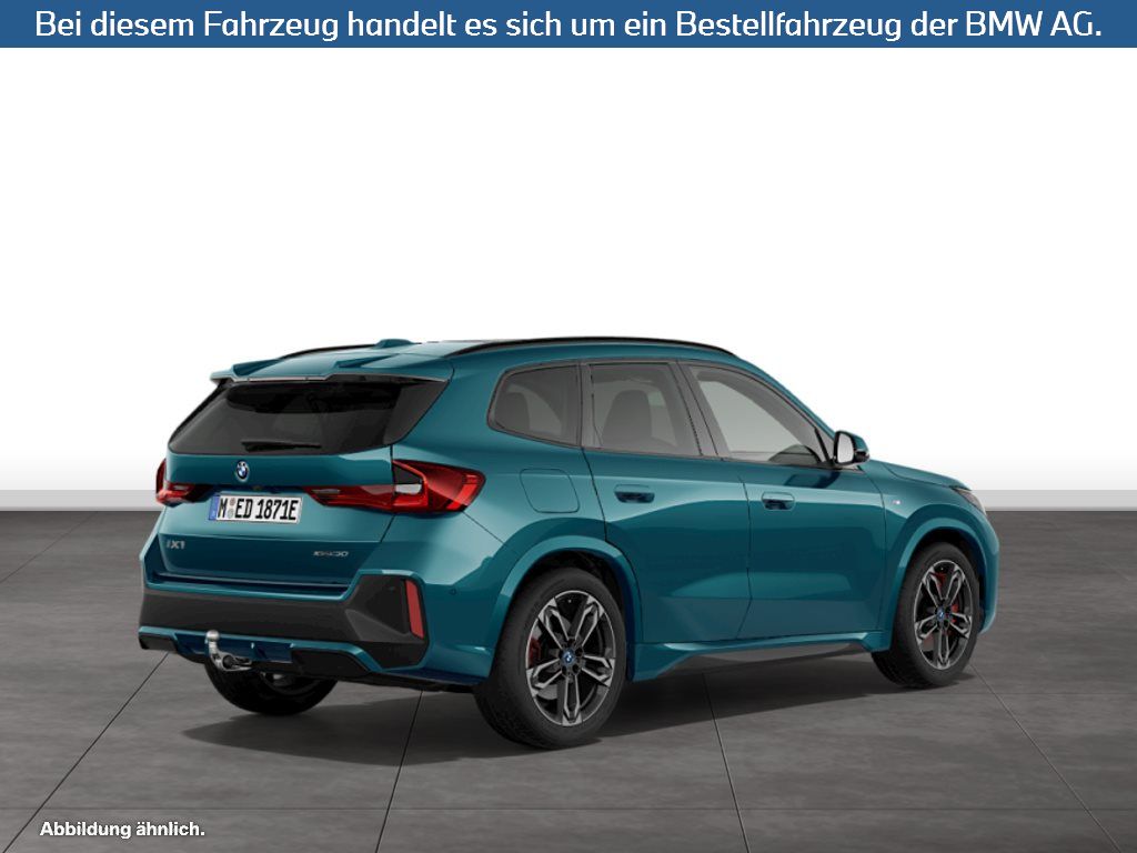 Fahrzeugabbildung BMW iX1 xDrive30