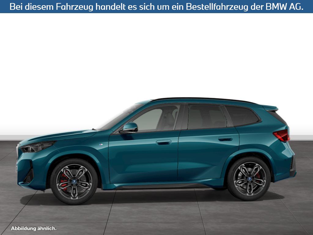 Fahrzeugabbildung BMW iX1 xDrive30