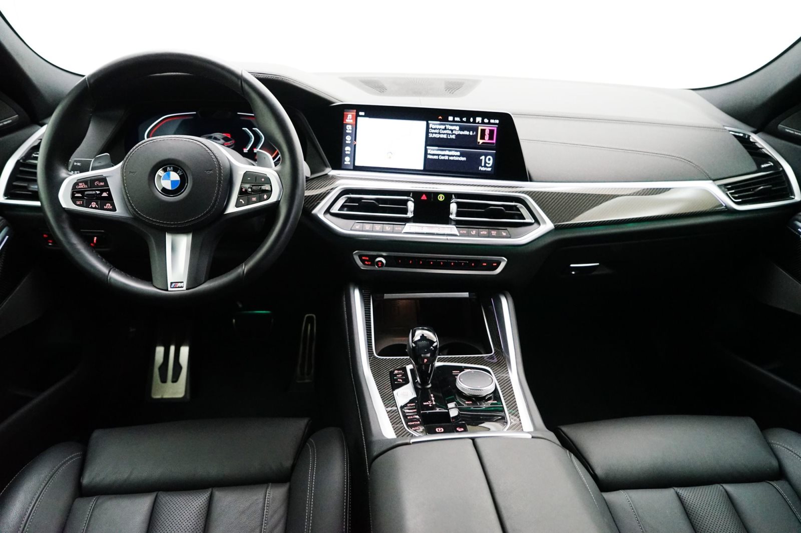 Fahrzeugabbildung BMW X6 xDrive40d [M Sport, Laser, DA Prof., 360°]