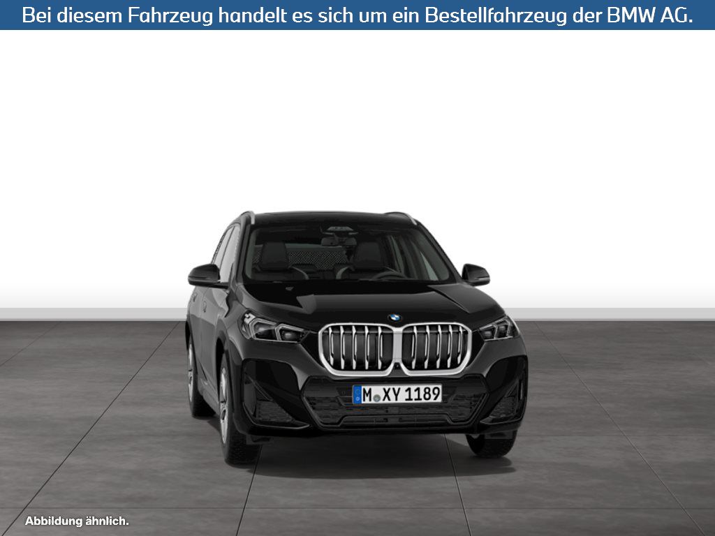 Fahrzeugabbildung BMW X1 xDrive23i