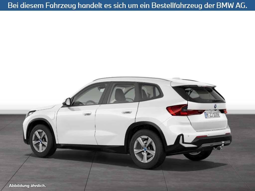 Fahrzeugabbildung BMW X1 xDrive25e