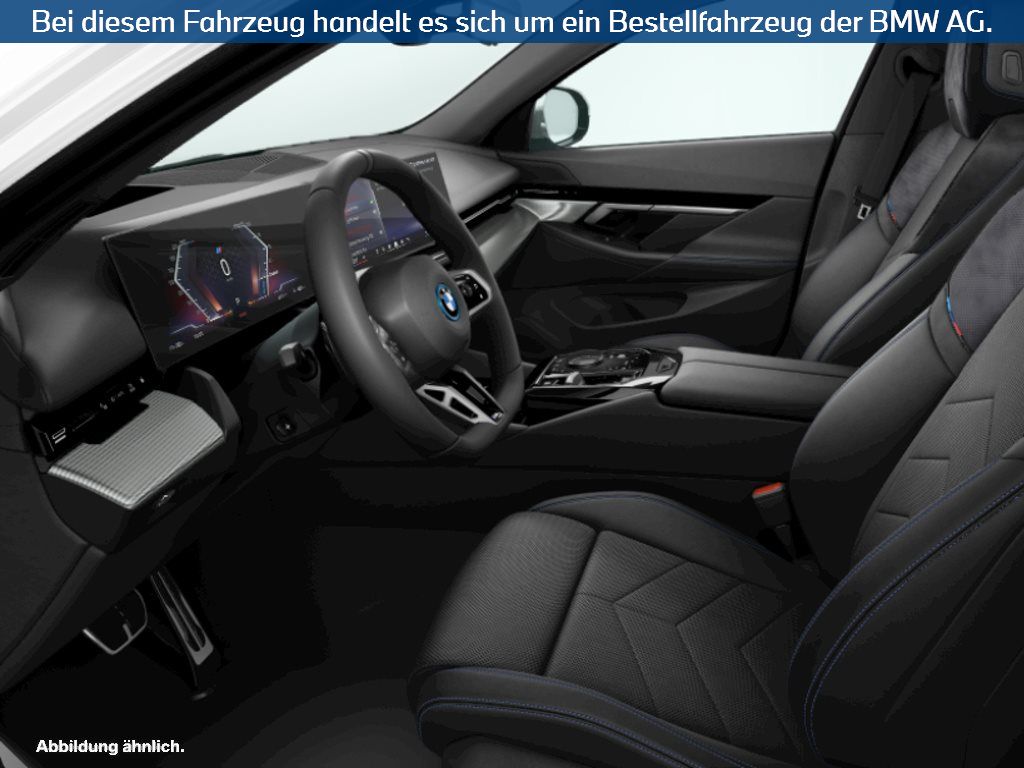 Fahrzeugabbildung BMW i5 eDrive40 Limousine