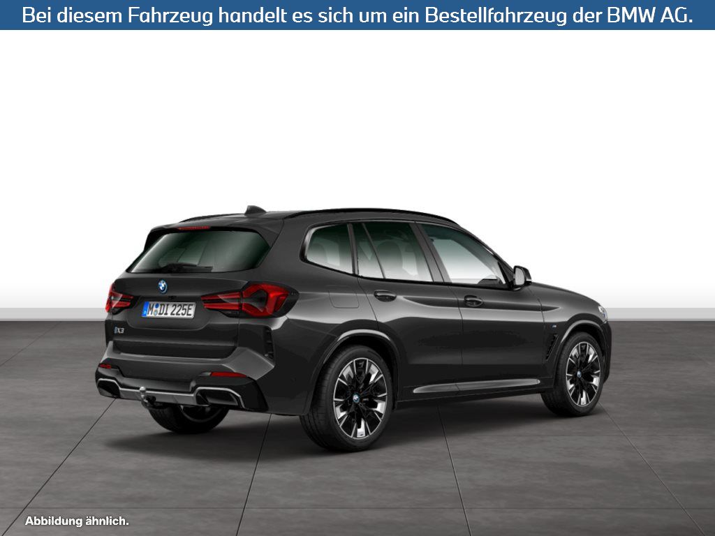 Fahrzeugabbildung BMW iX3 M Sport