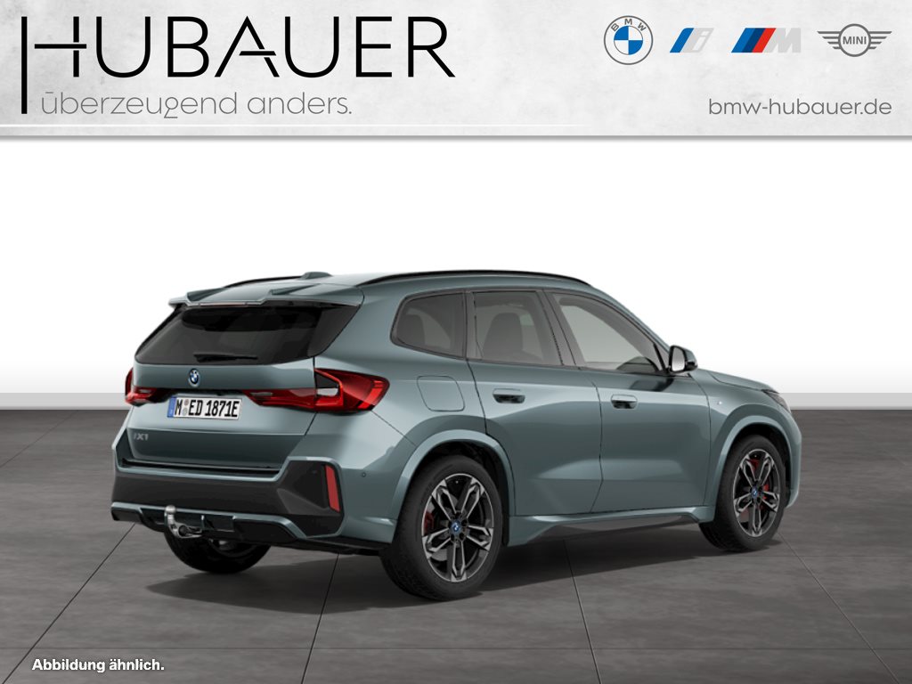 Fahrzeugabbildung BMW iX1 eDrive20 [M Sport, AHK, ACC, RFK, 19 LMR, SHZ]