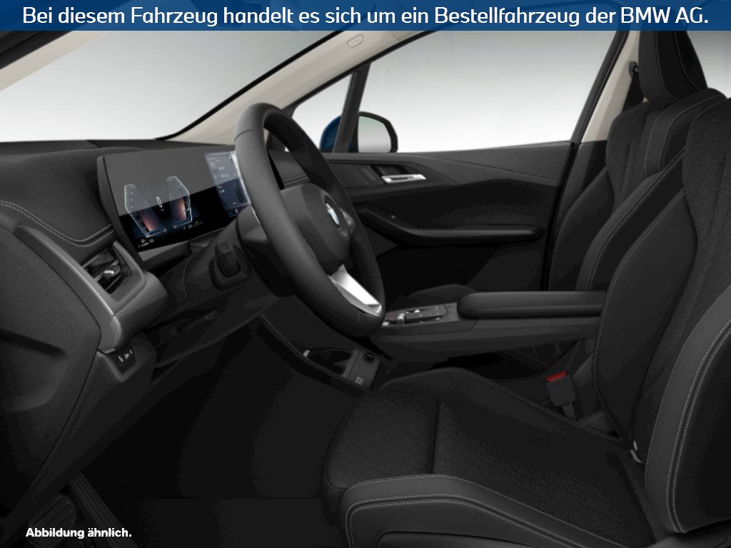 Fahrzeugabbildung BMW 216i Active Tourer