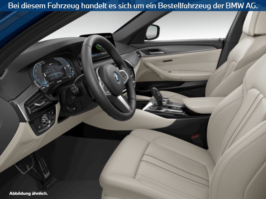 Fahrzeugabbildung BMW 530e Touring