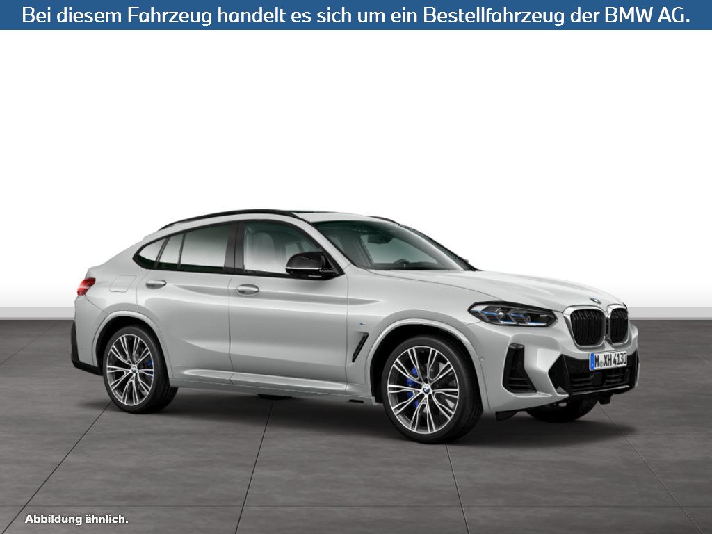 Fahrzeugabbildung BMW X4 M40i