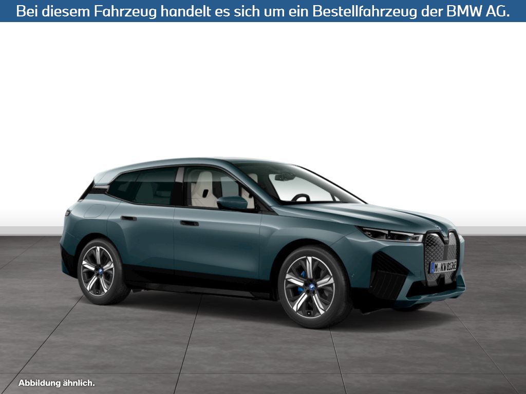 Fahrzeugabbildung BMW iX xDrive40