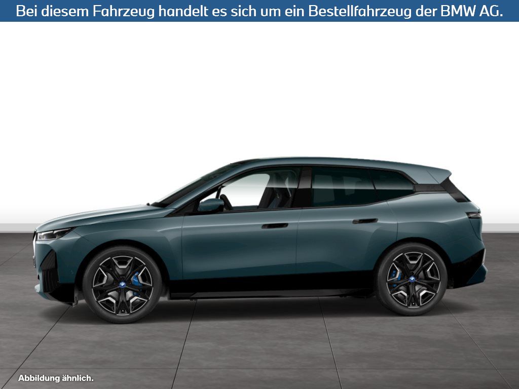 Fahrzeugabbildung BMW iX xDrive40