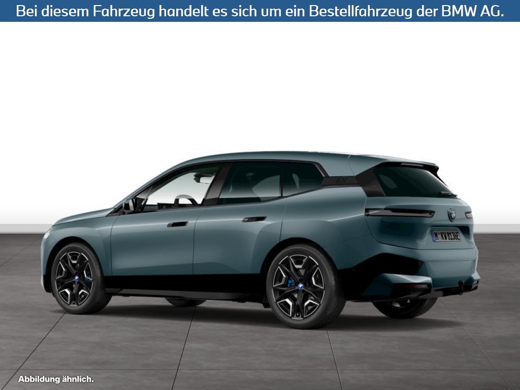 Fahrzeugabbildung BMW iX xDrive40