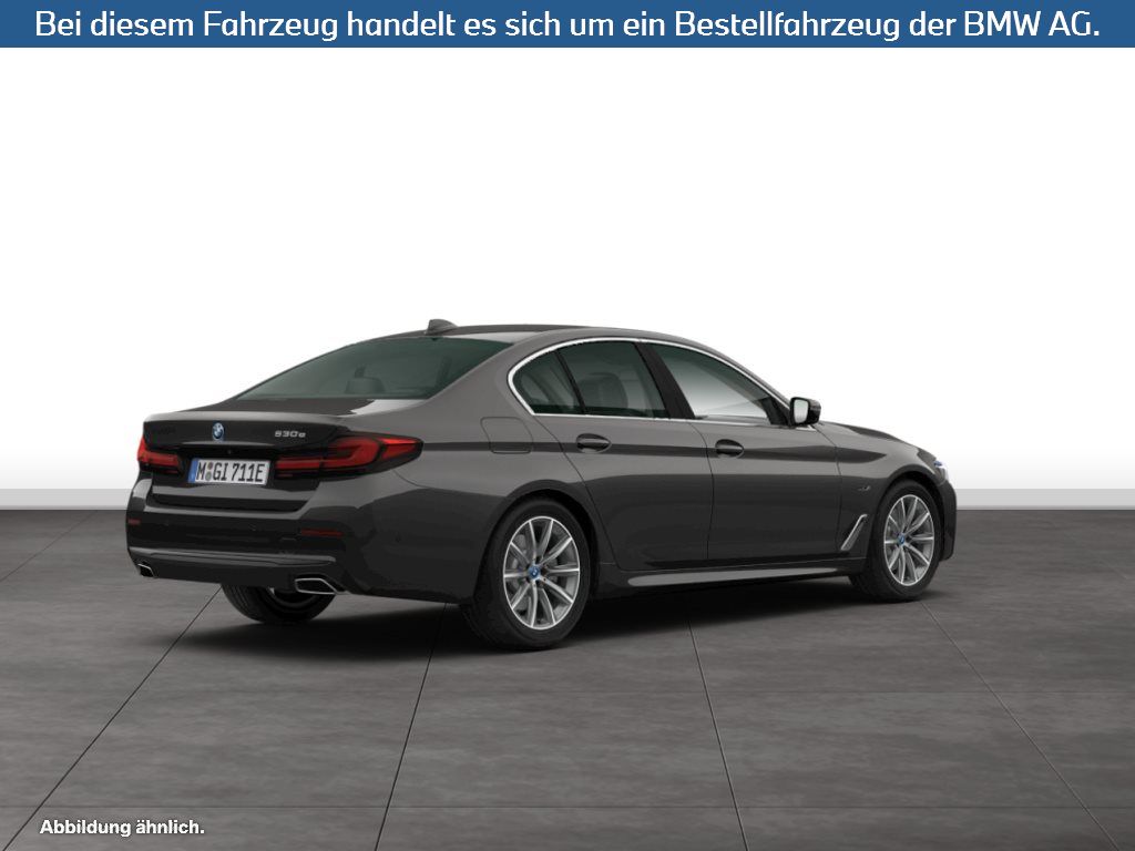 Fahrzeugabbildung BMW 530e Limousine