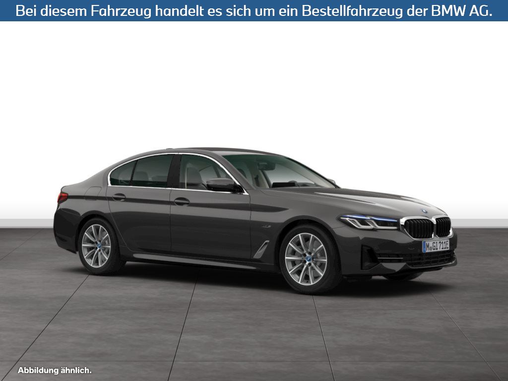 Fahrzeugabbildung BMW 530e Limousine