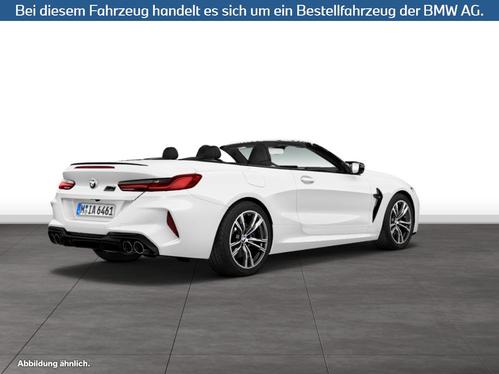 Fahrzeugabbildung BMW M8 Cabrio