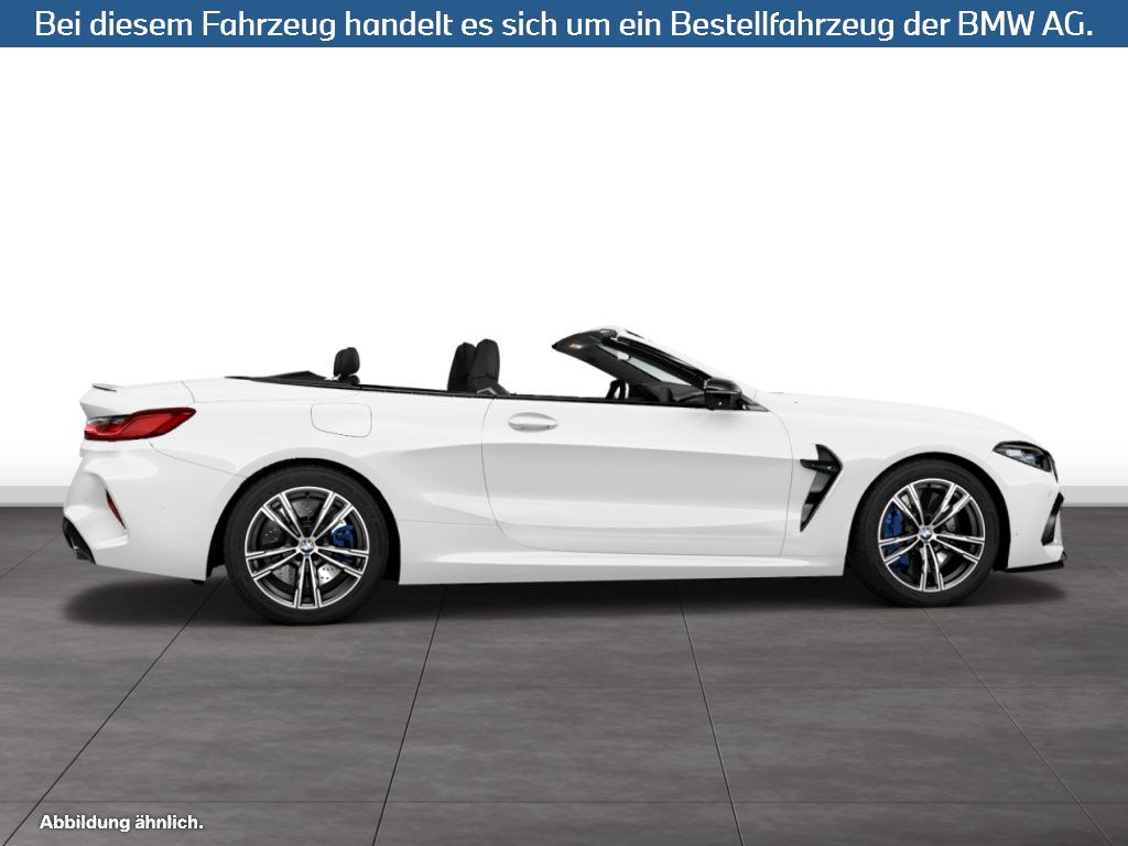 Fahrzeugabbildung BMW M8 Cabrio