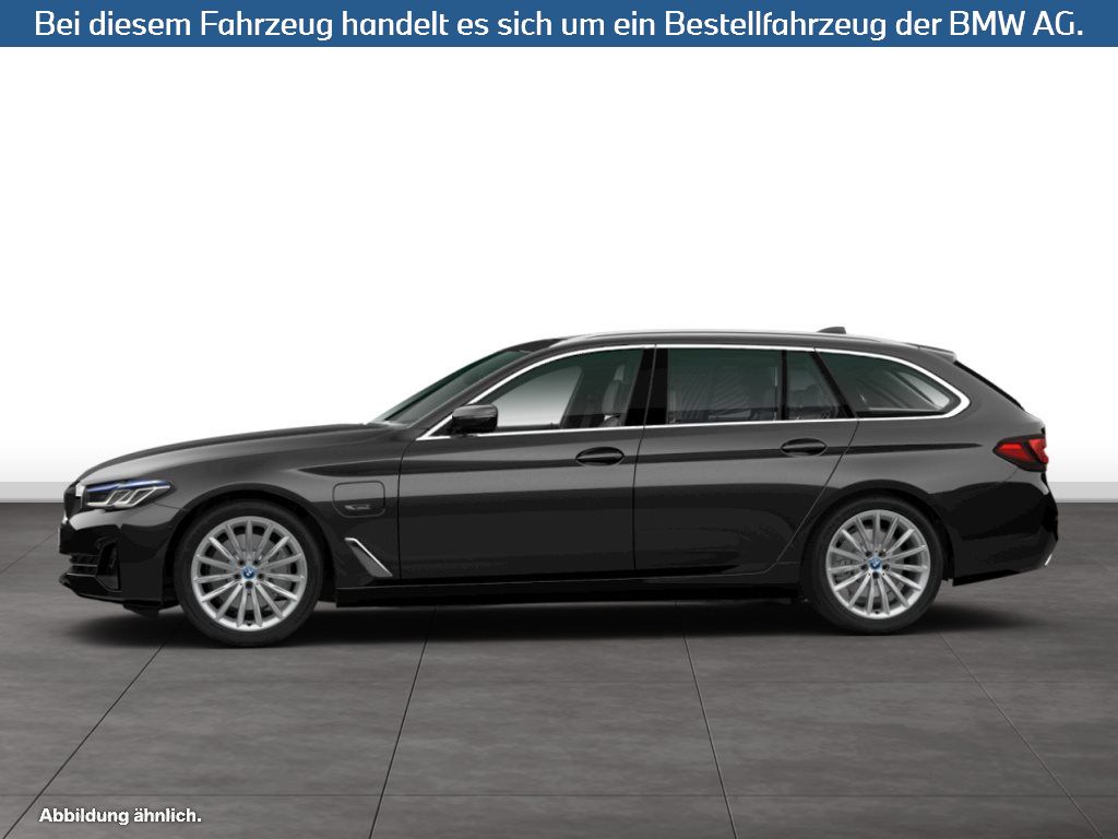 Fahrzeugabbildung BMW 530e Touring