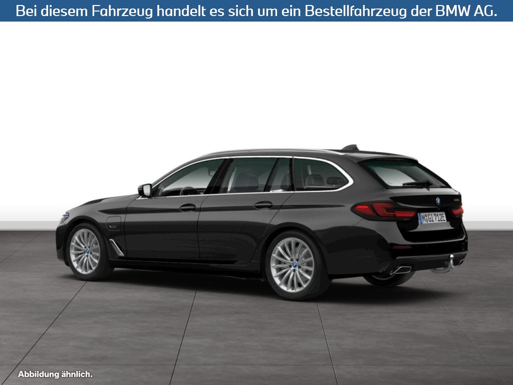 Fahrzeugabbildung BMW 530e Touring