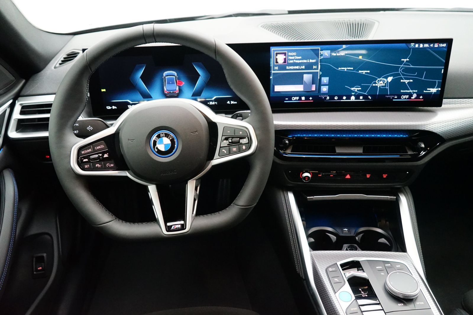 Fahrzeugabbildung BMW i4 eDrive35 NEUES MODELL! [M Sport, AHK, ACC, RFK]