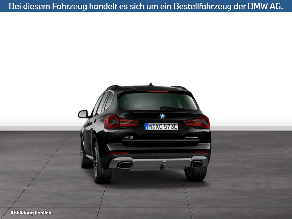 Fahrzeugabbildung BMW X3 xDrive30e