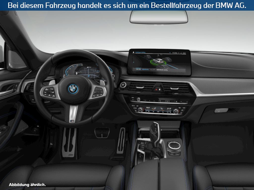 Fahrzeugabbildung BMW 530e Touring