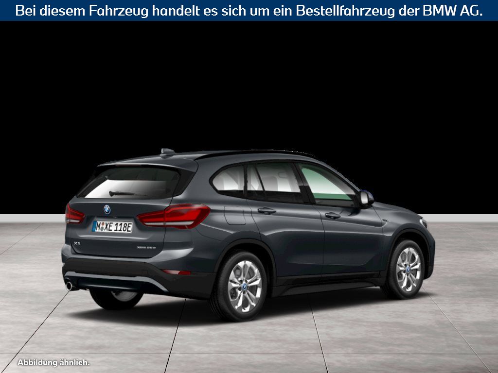 Fahrzeugabbildung BMW X1 xDrive25e