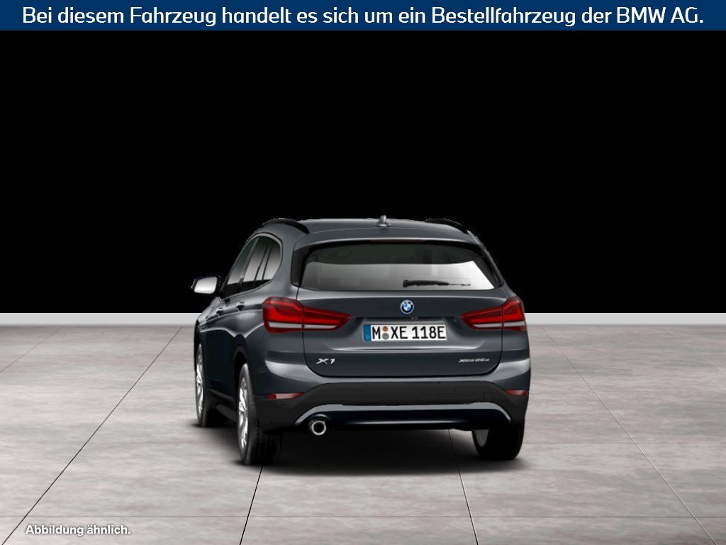 Fahrzeugabbildung BMW X1 xDrive25e