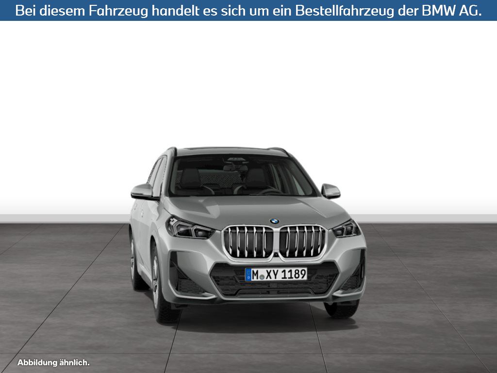 Fahrzeugabbildung BMW X1 xDrive23i