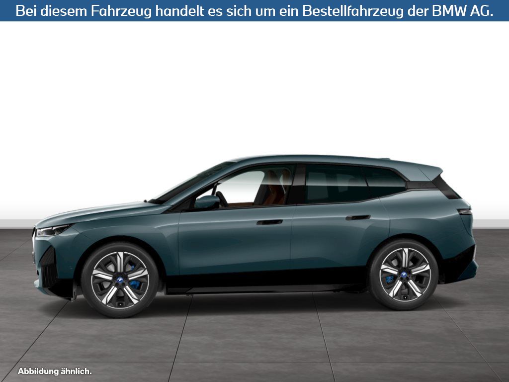 Fahrzeugabbildung BMW iX xDrive40