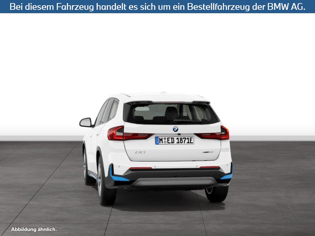 Fahrzeugabbildung BMW iX1 xDrive30