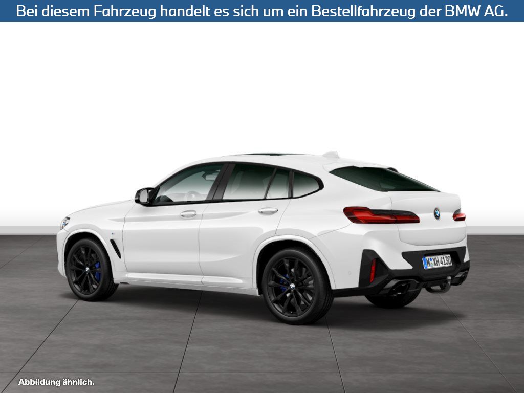 Fahrzeugabbildung BMW X4 M40i