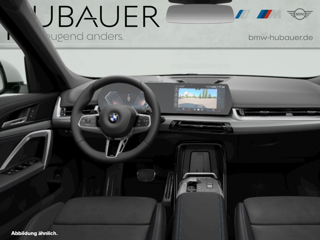 Fahrzeugabbildung BMW X1 sDrive20i [M Sport, HUD, AHK, ACC, RFK, 19 LMR]