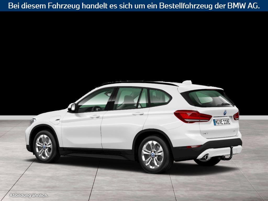 Fahrzeugabbildung BMW X1 xDrive25e